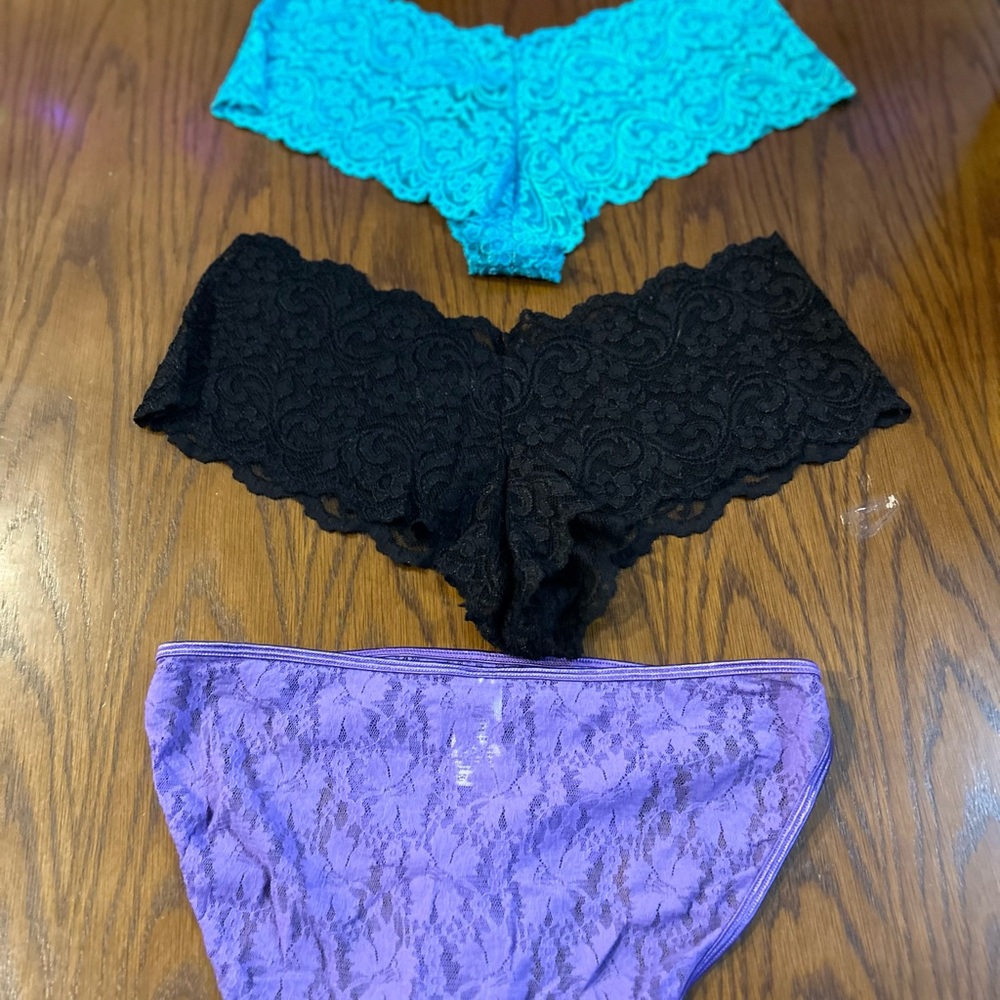 Smart & Sexy 3 pair of panties XL NWOT 1 bikini & 2 boyshorts